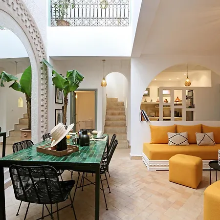 Riad Amal, Exclusif Et Elegant A 6 Min De Jemaa El Fna